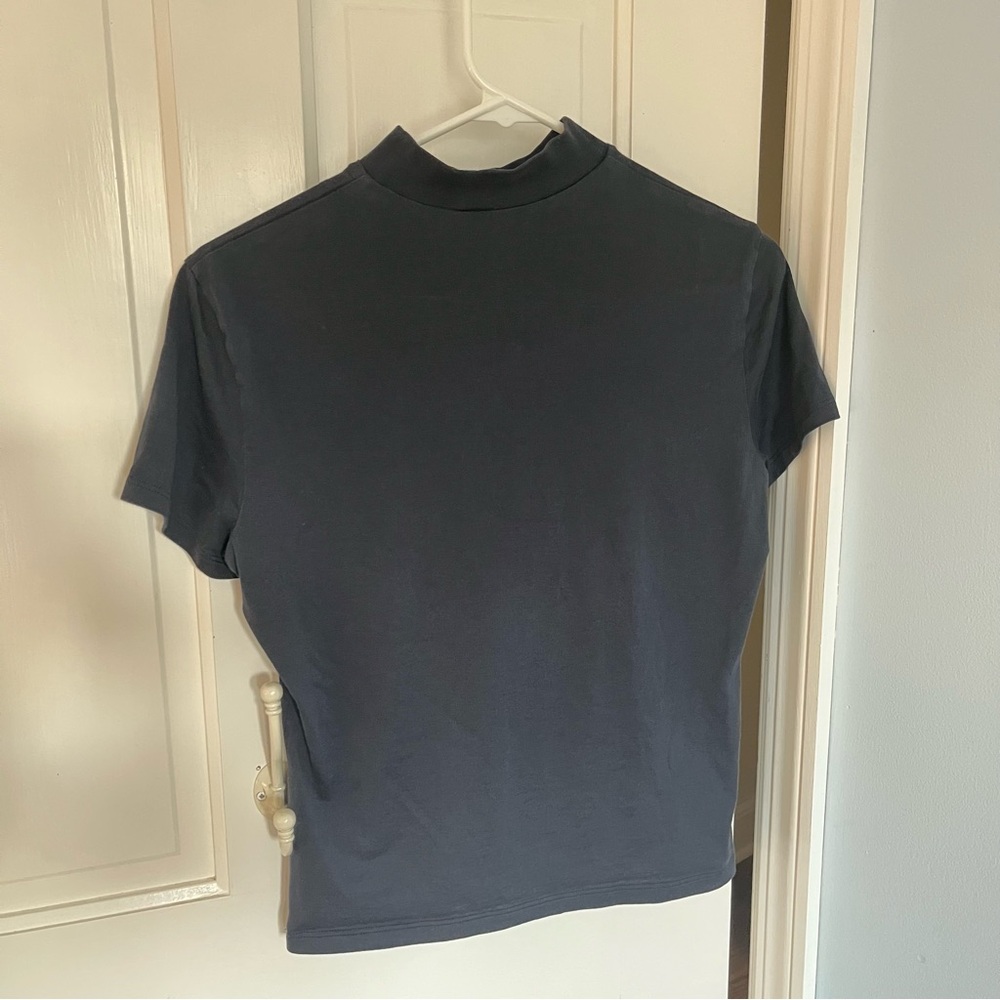 Theory - Navy Mockneck Tee Shirt - Size Medium